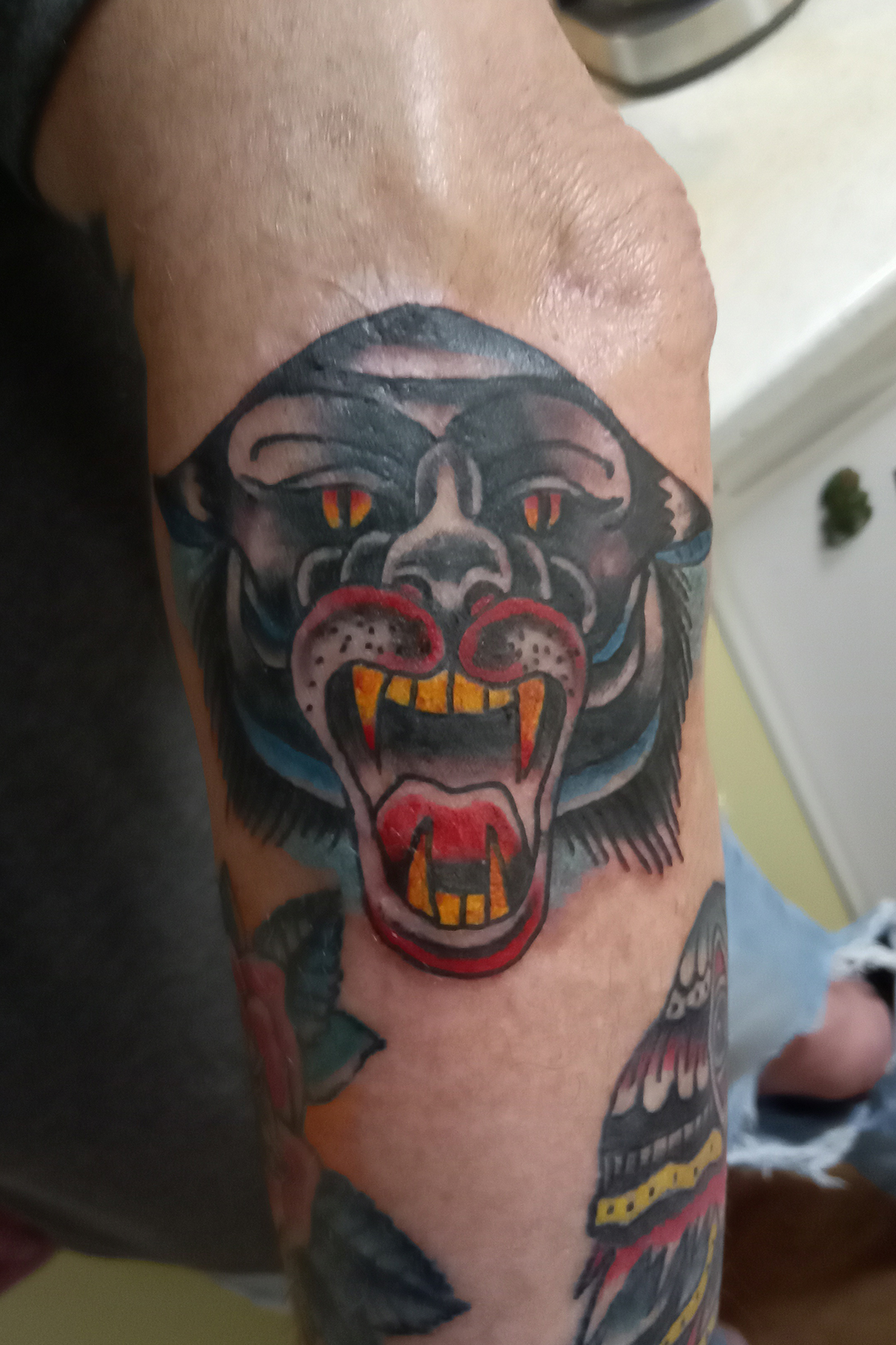 Traditional tattoo piece by Camelot Rose
