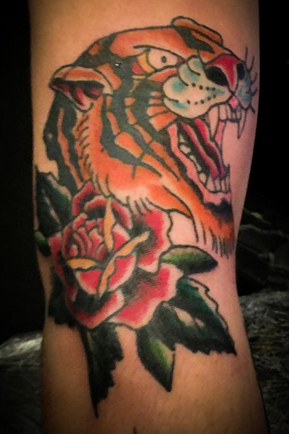 Traditional tattoo piece by Camelot Rose
