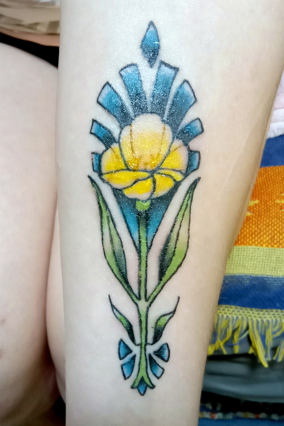 Traditional tattoo piece by Camelot Rose